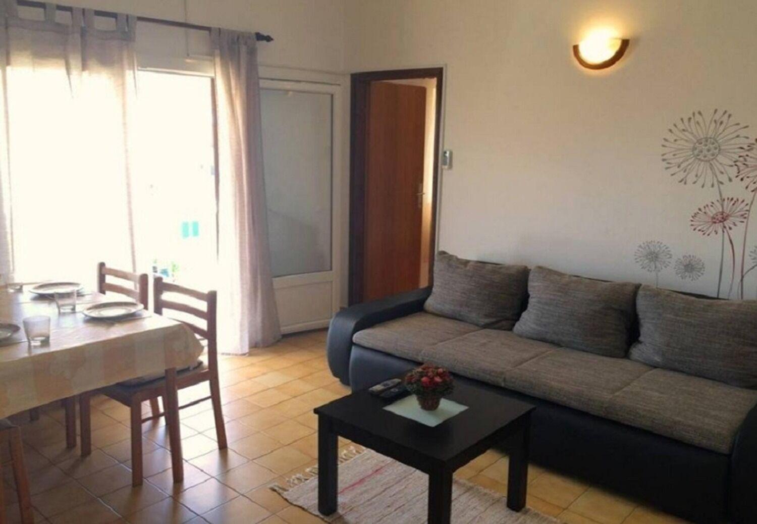 Apartments And Rooms Ognjen - Family Apartments With Free Parking Бетина Екстер'єр фото