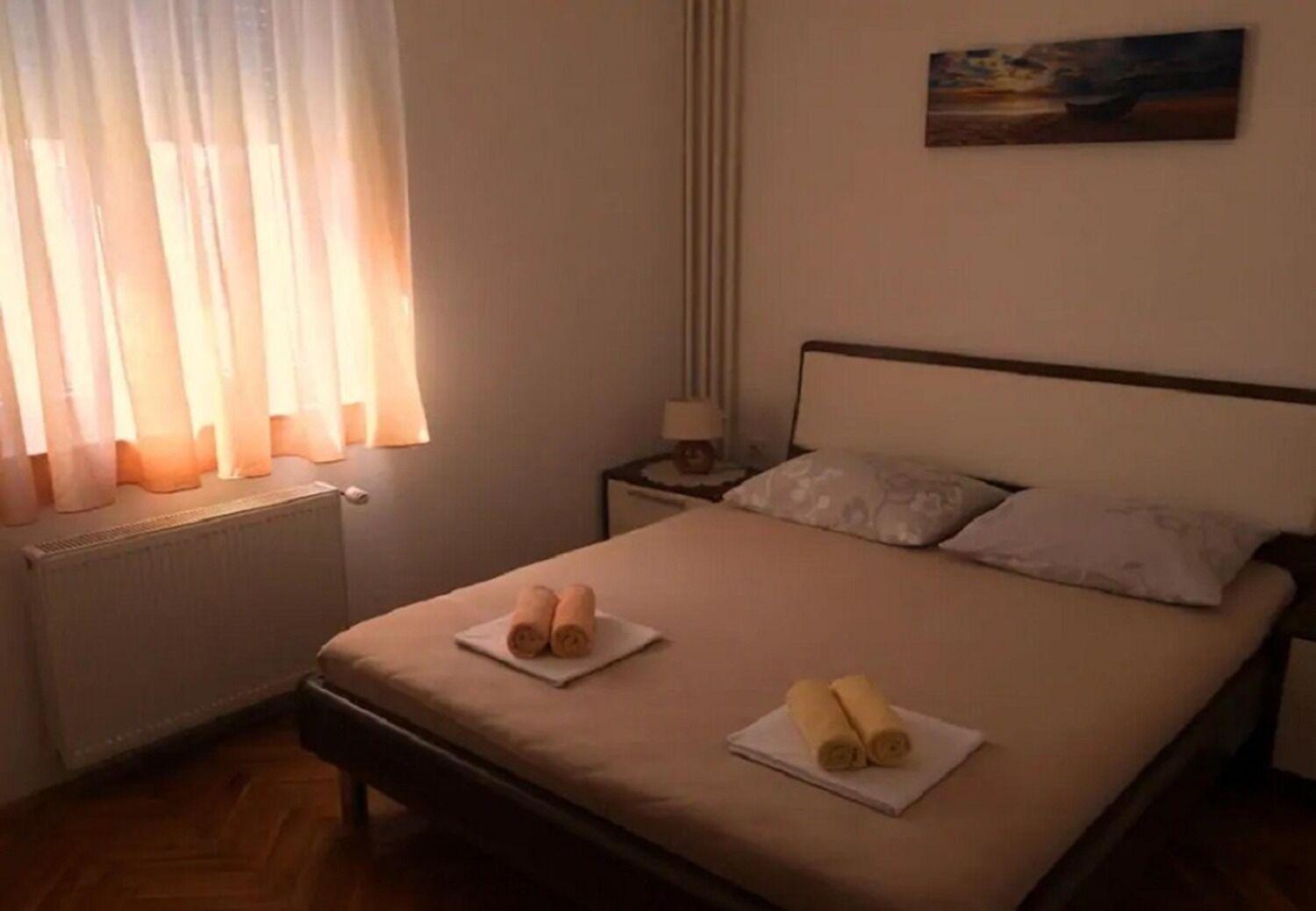 Apartments And Rooms Ognjen - Family Apartments With Free Parking Бетина Екстер'єр фото